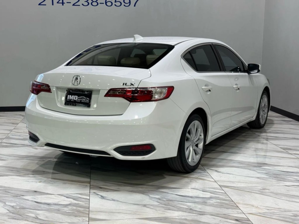 2017 Acura ILX Image 6