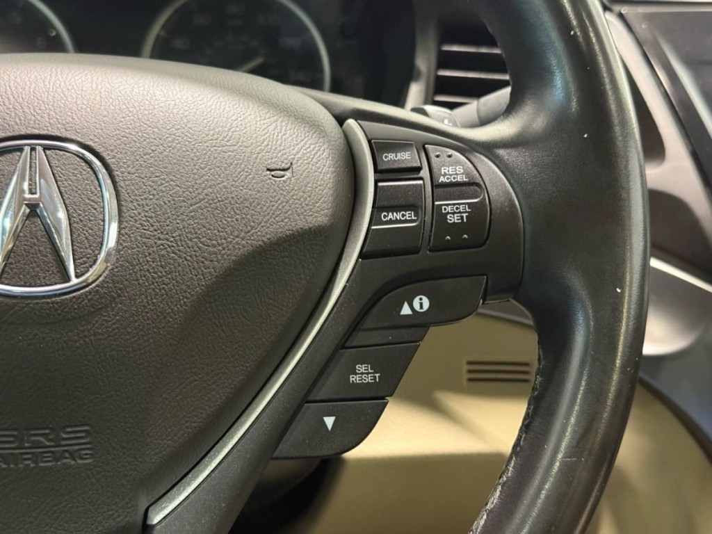 2017 Acura ILX Image 15