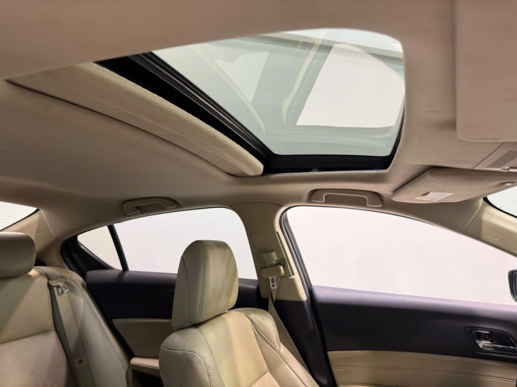 2017 Acura ILX Image 26