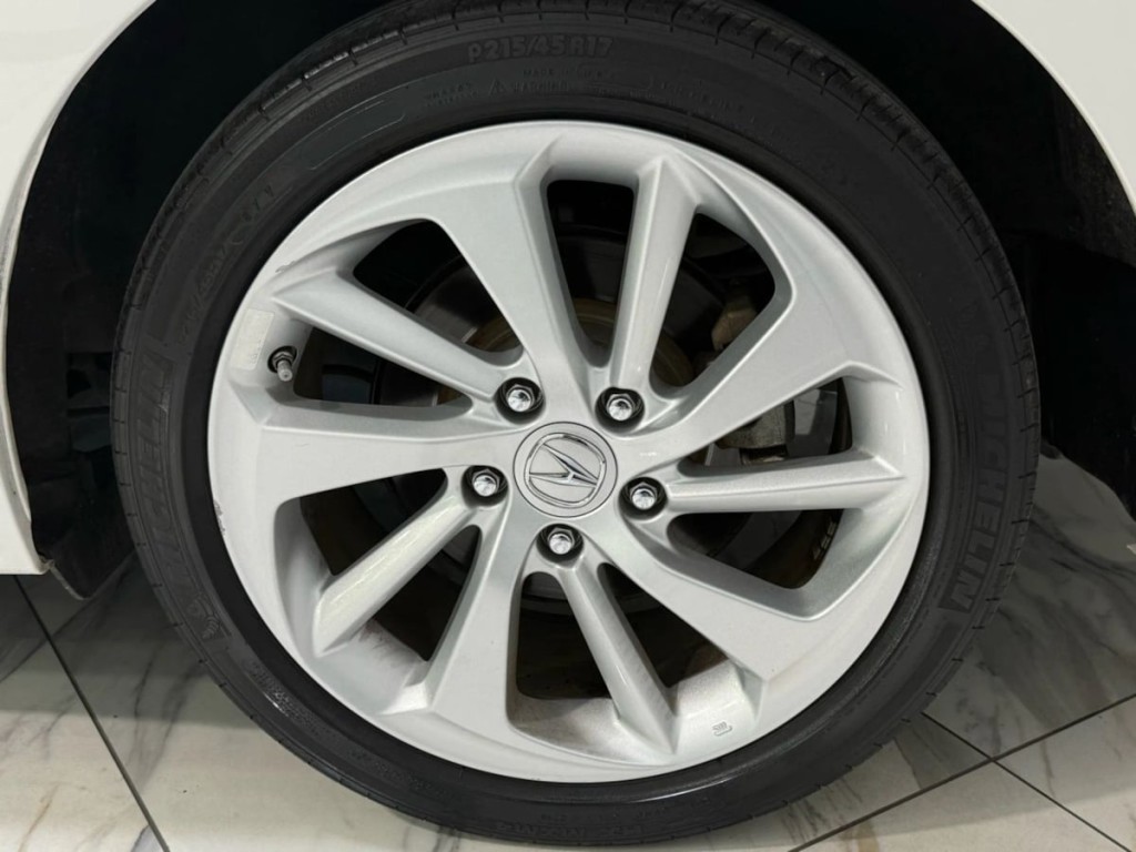 2017 Acura ILX Image 29