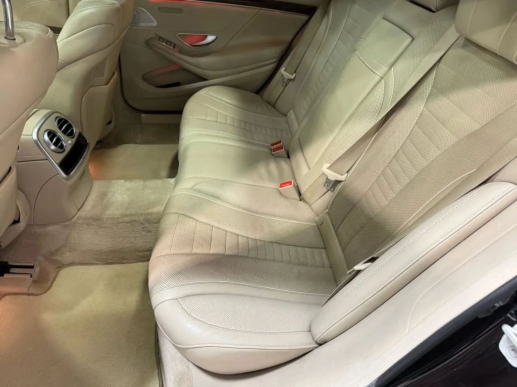 2016 Mercedes-Benz S-Class Image 25