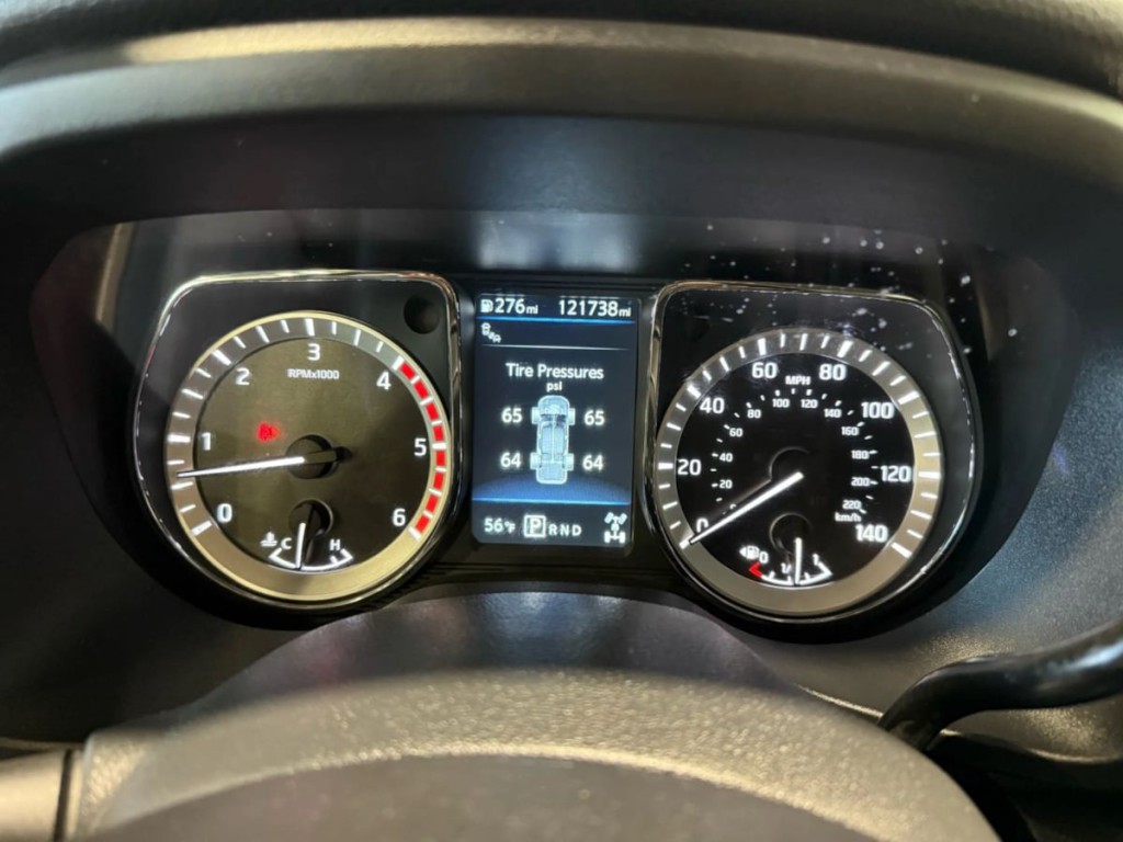 2019 Nissan Titan Image 18