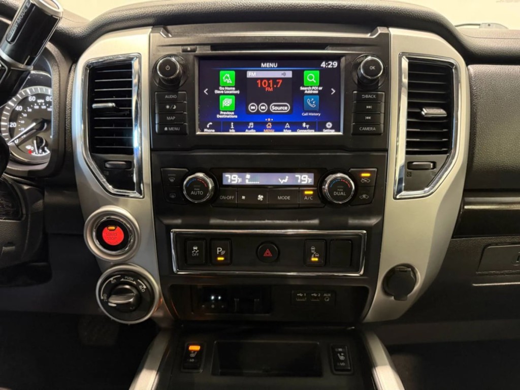 2019 Nissan Titan Image 20