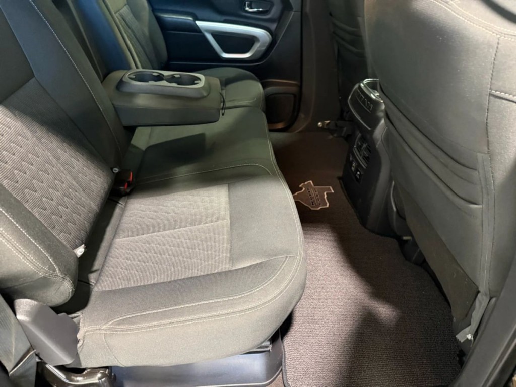 2019 Nissan Titan Image 29