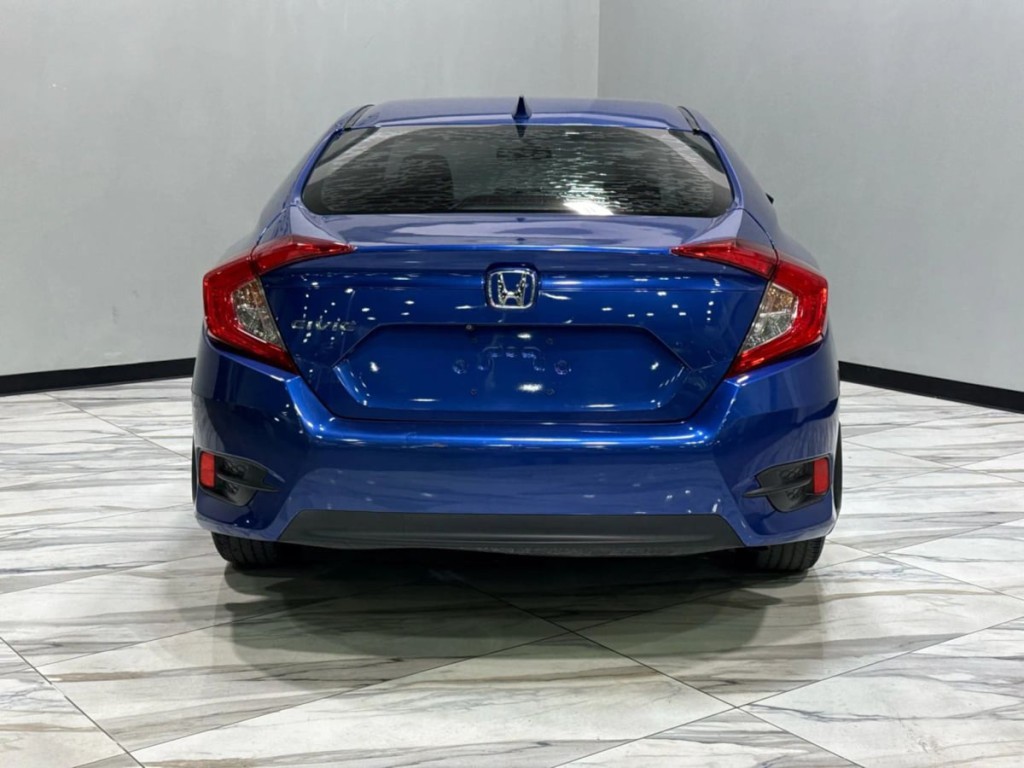 2018 Honda Civic Image 7