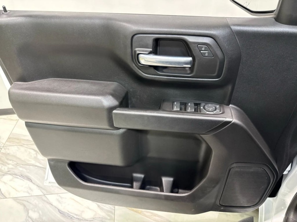 2021 Chevrolet Silverado 1500 Image 10