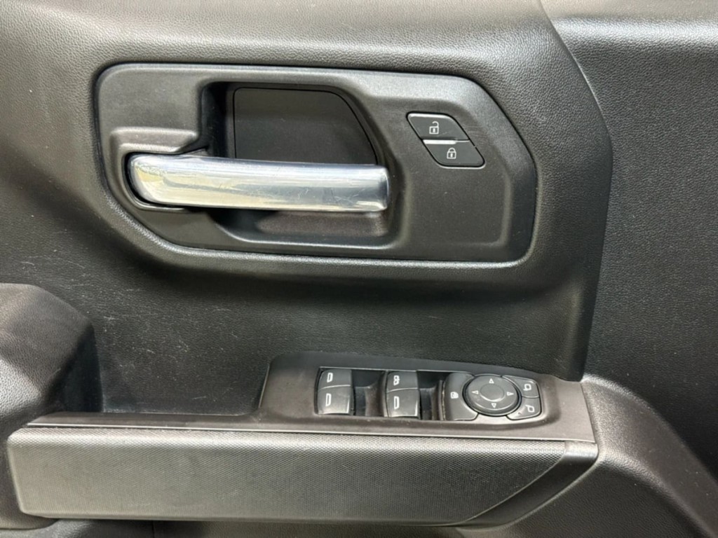 2021 Chevrolet Silverado 1500 Image 11