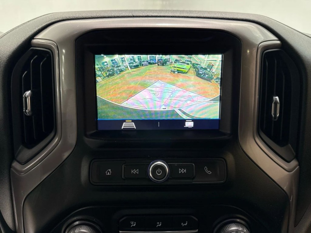 2021 Chevrolet Silverado 1500 Image 18