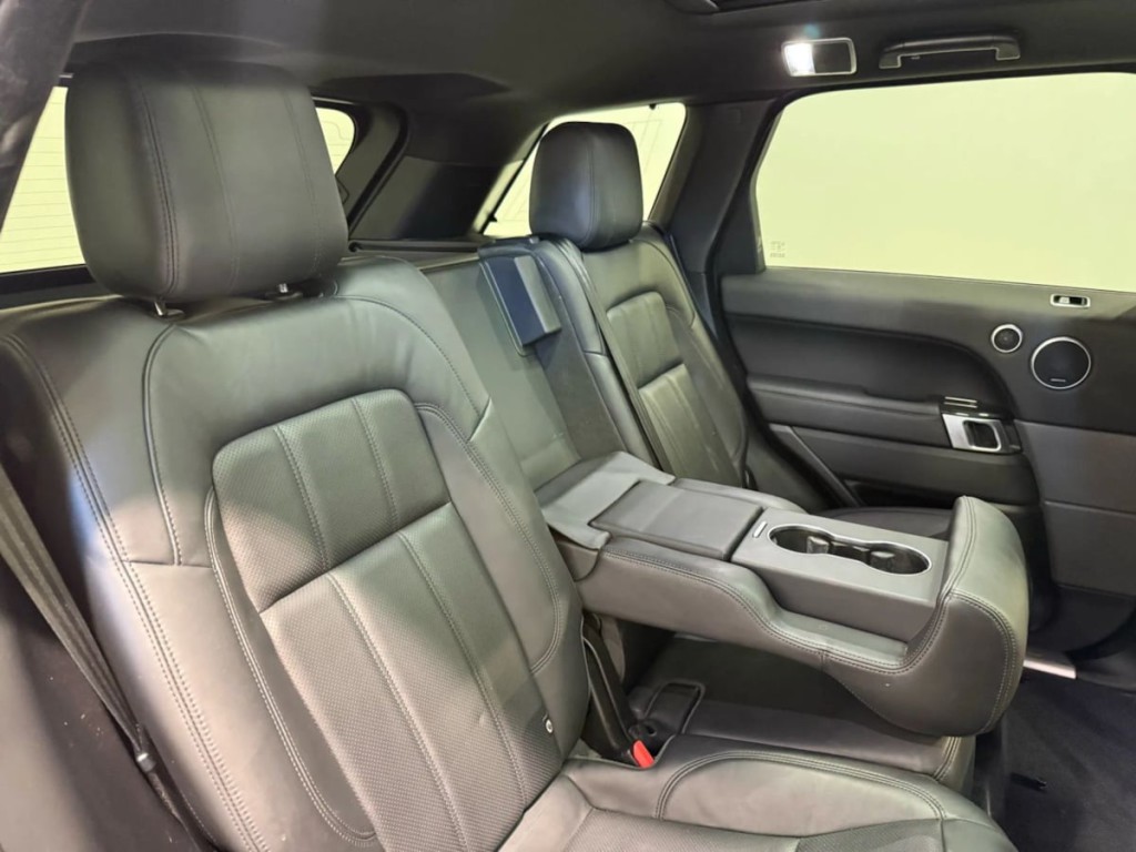 2020 Land Rover Range Rover Sport Image 31