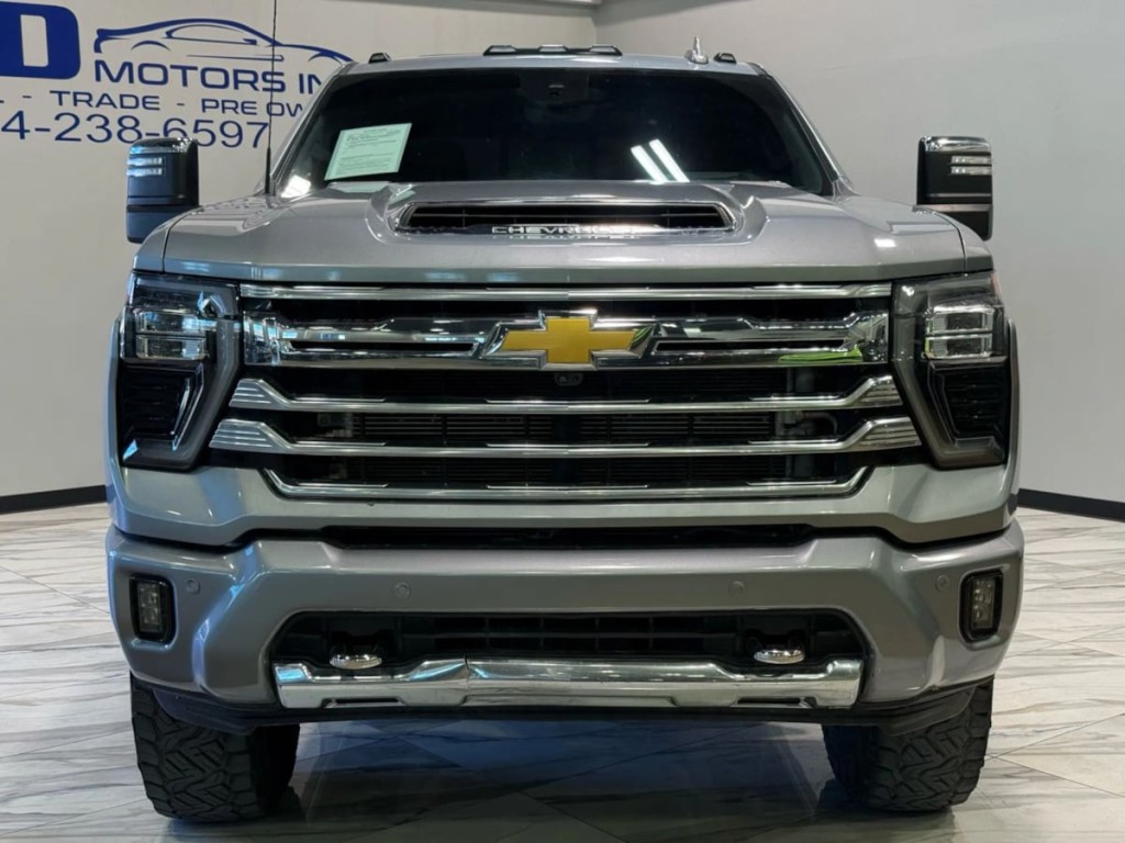2024 Chevrolet Silverado 1500 Image 3