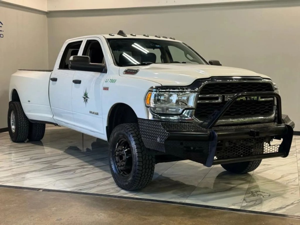 2020 RAM 3500 Image 4