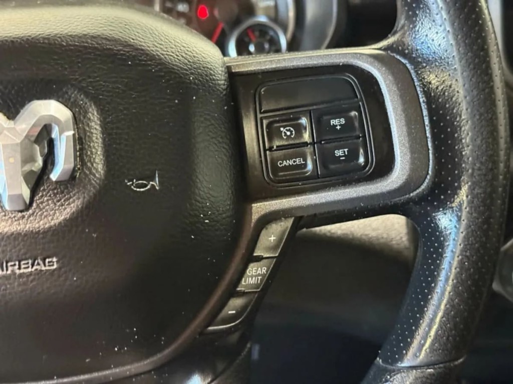 2020 RAM 3500 Image 16