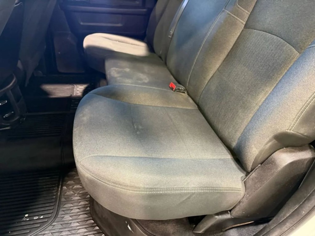 2020 RAM 3500 Image 24