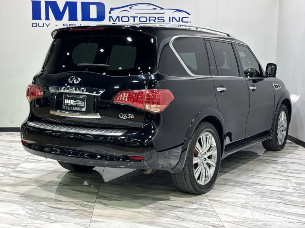 2012 INFINITI QX56 Image 6