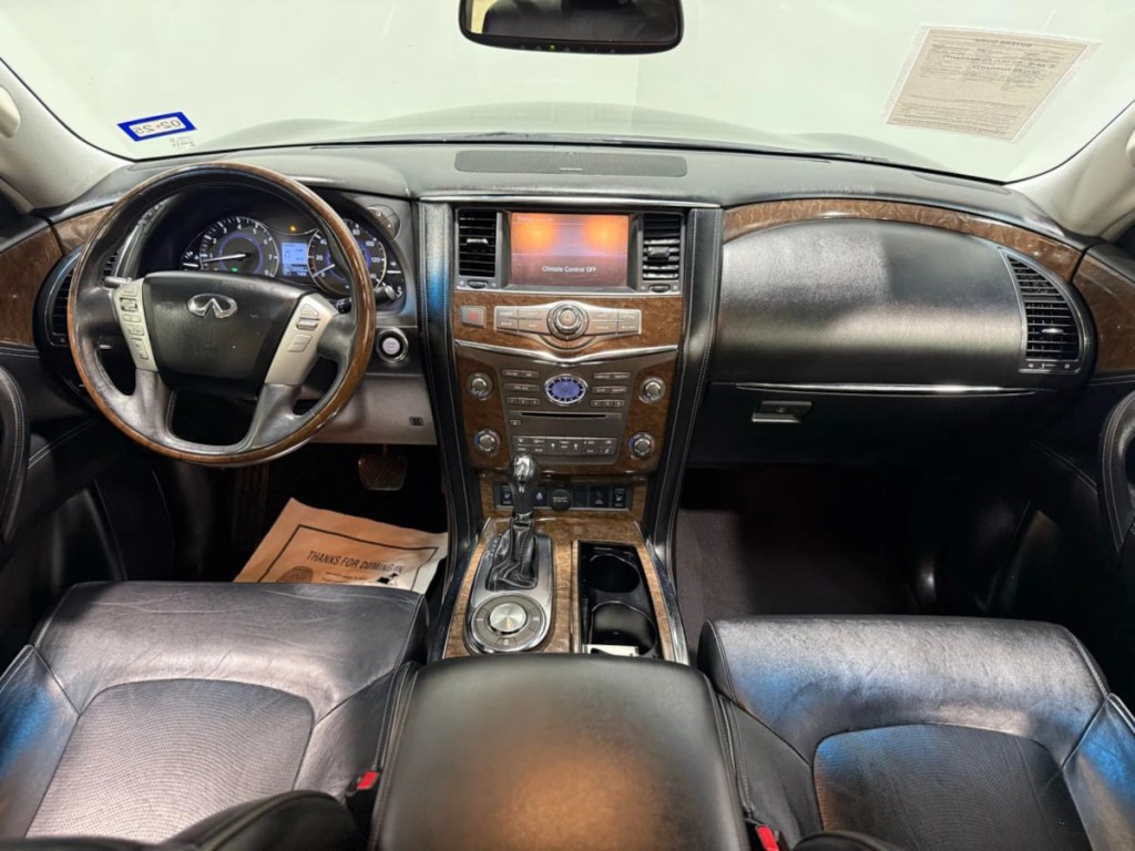 2016 INFINITI QX80 Image 13