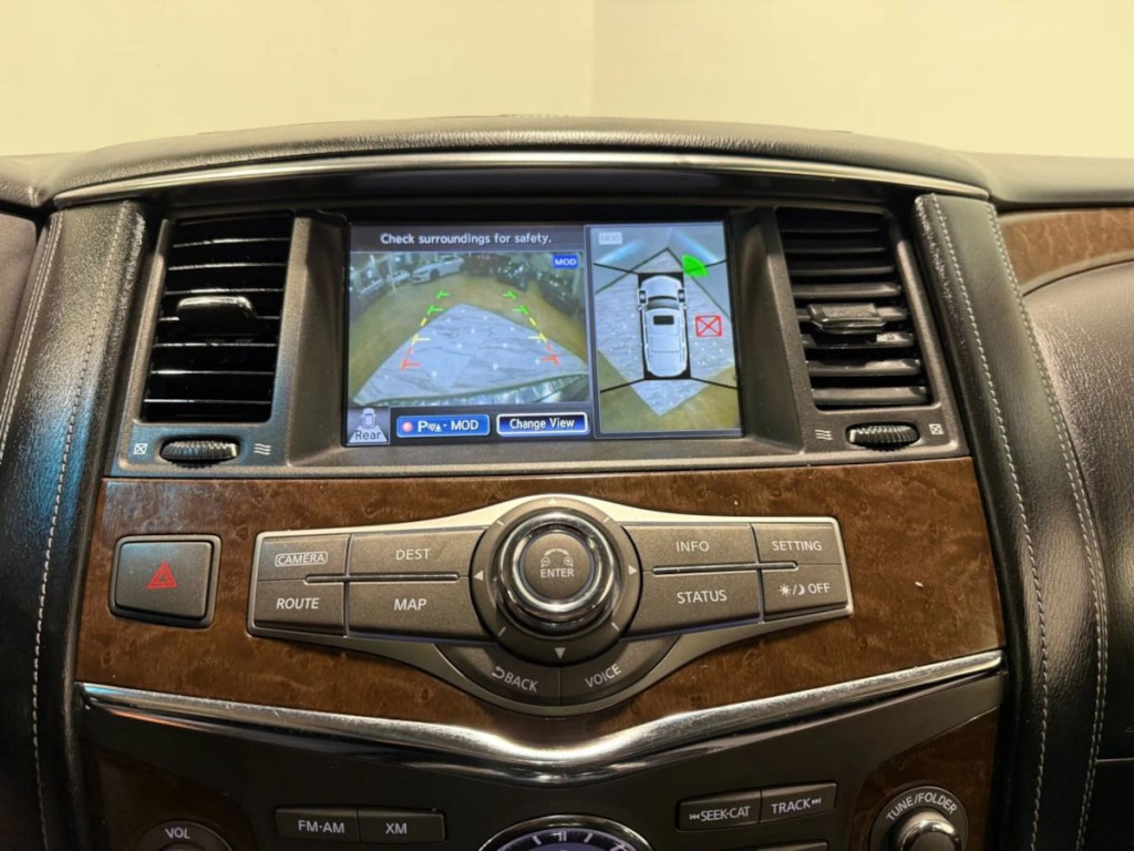 2016 INFINITI QX80 Image 20