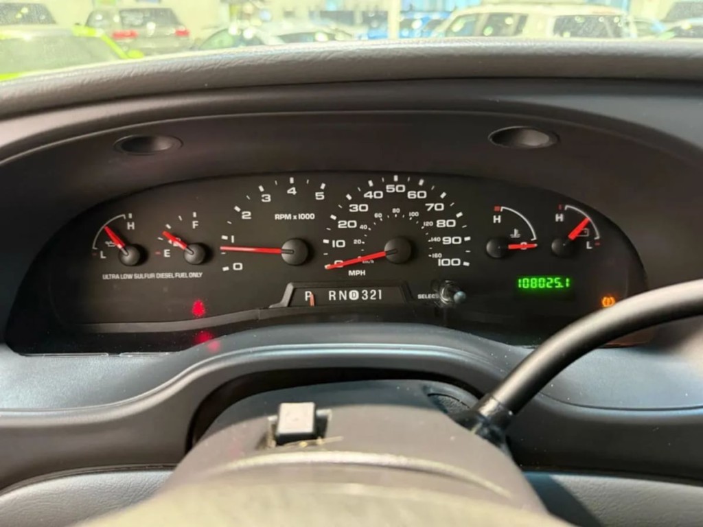 2008 Ford Econoline Image 17