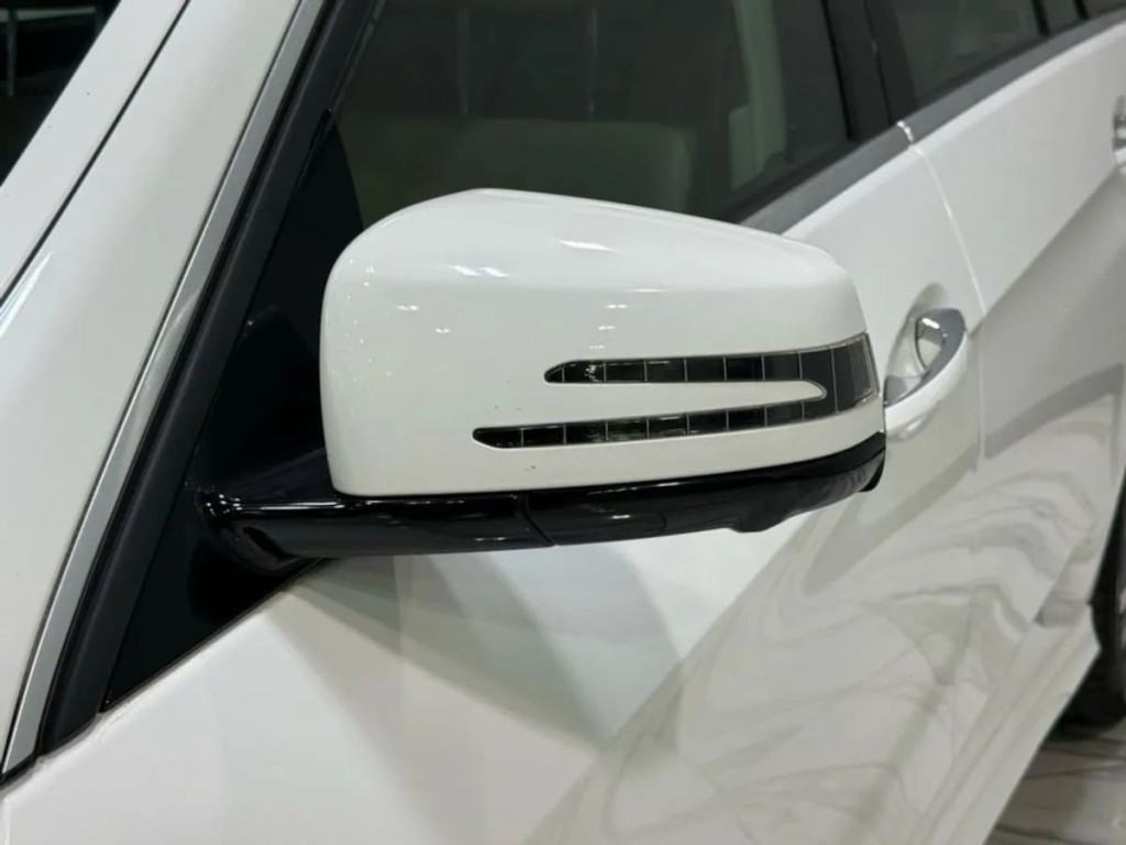 2014 Mercedes-Benz E-Class Image 10