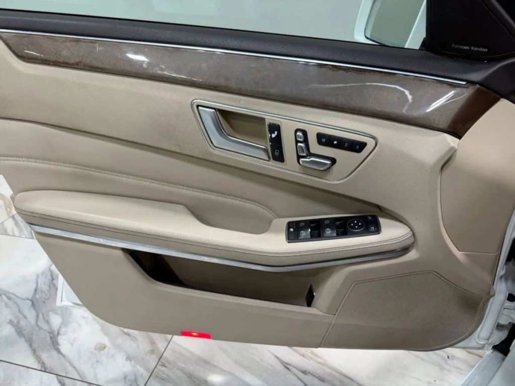 2014 Mercedes-Benz E-Class Image 11