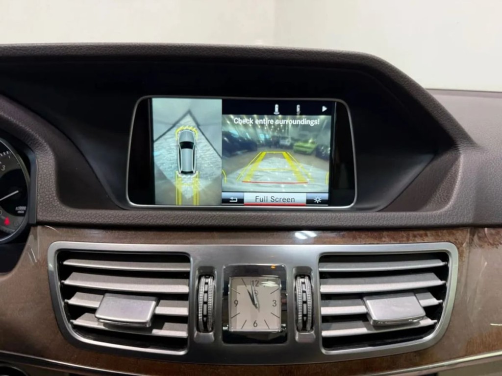 2014 Mercedes-Benz E-Class Image 21