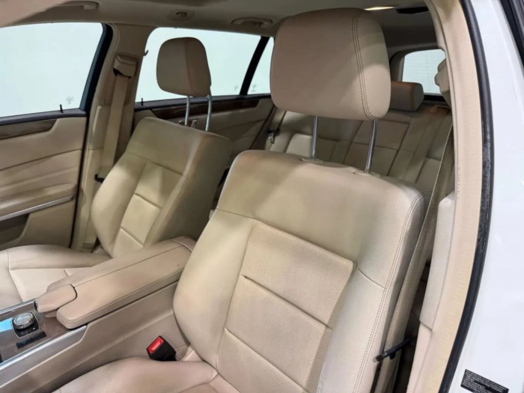 2014 Mercedes-Benz E-Class Image 22