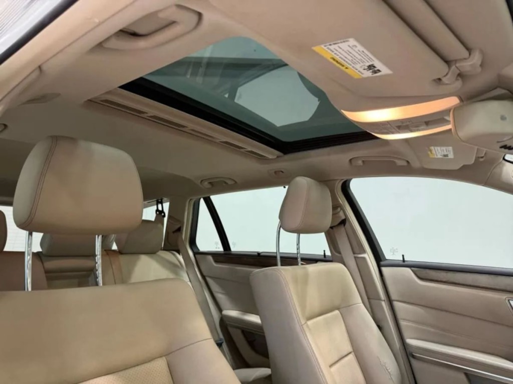 2014 Mercedes-Benz E-Class Image 29