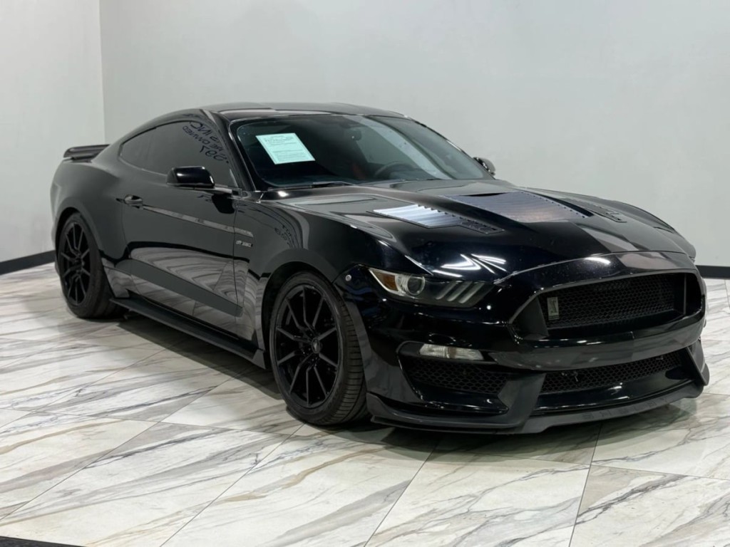 2016 Ford Mustang Image 4