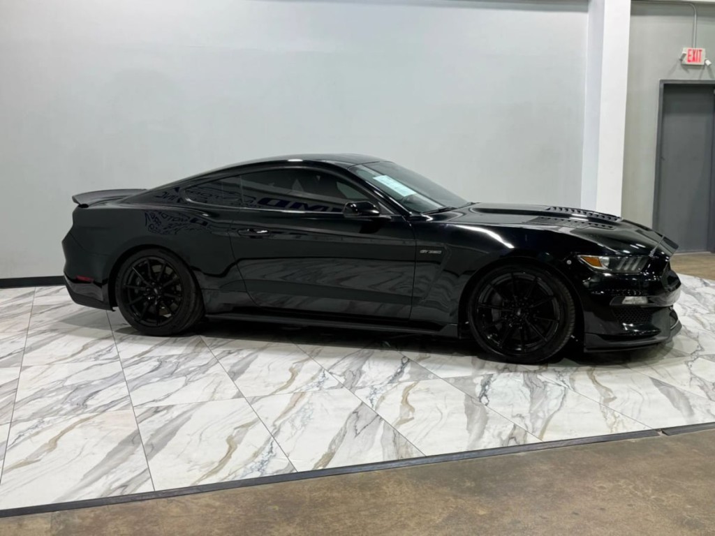 2016 Ford Mustang Image 5