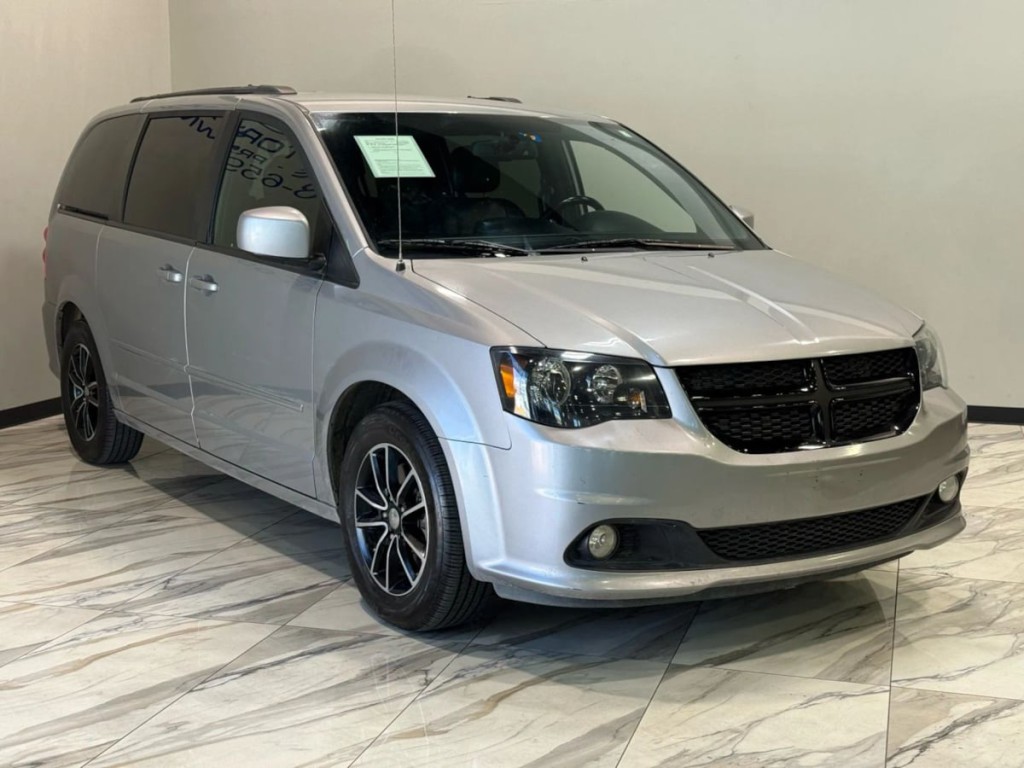 2017 Dodge Grand Caravan Image 4