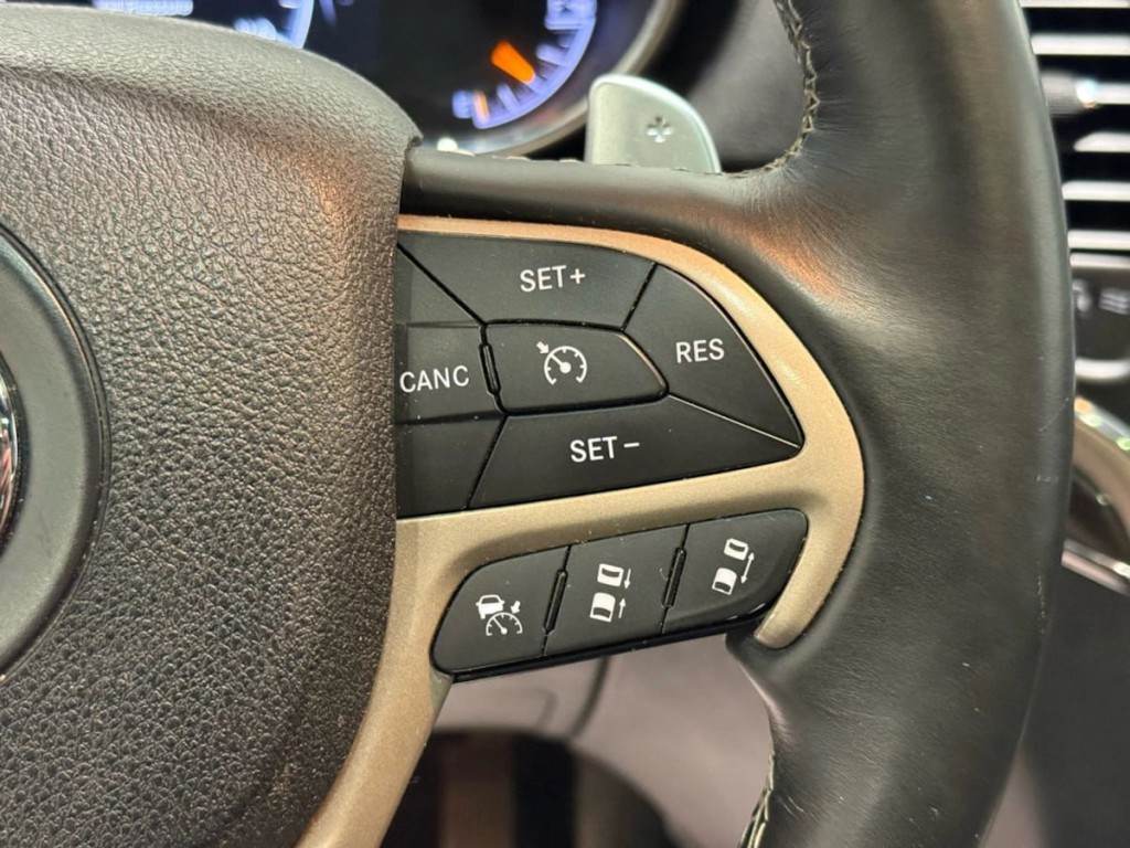 2015 Jeep Grand Cherokee Image 15