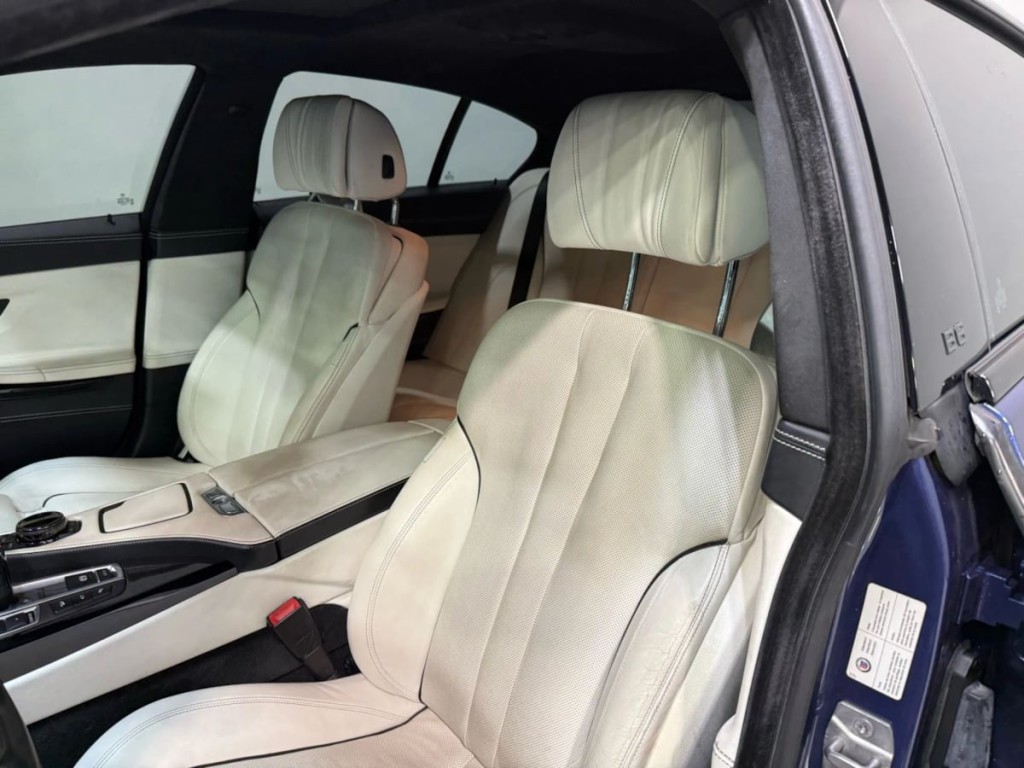 2016 BMW 6 Series Image 11