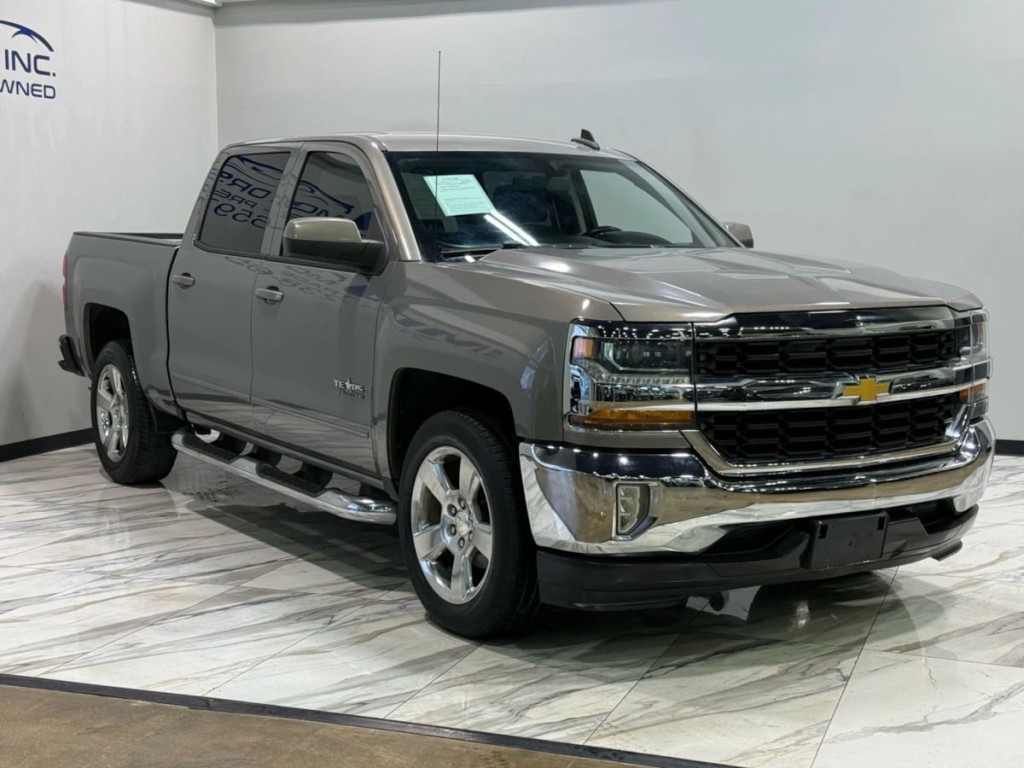 2017 Chevrolet Silverado 1500 Image 4