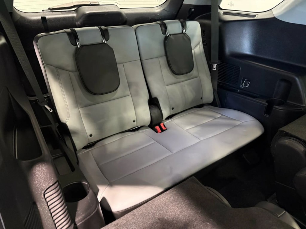 2021 Ford Explorer Image 31