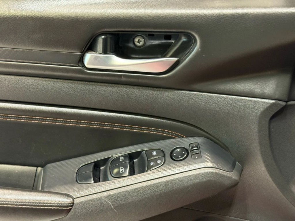 2021 Nissan Altima Image 11