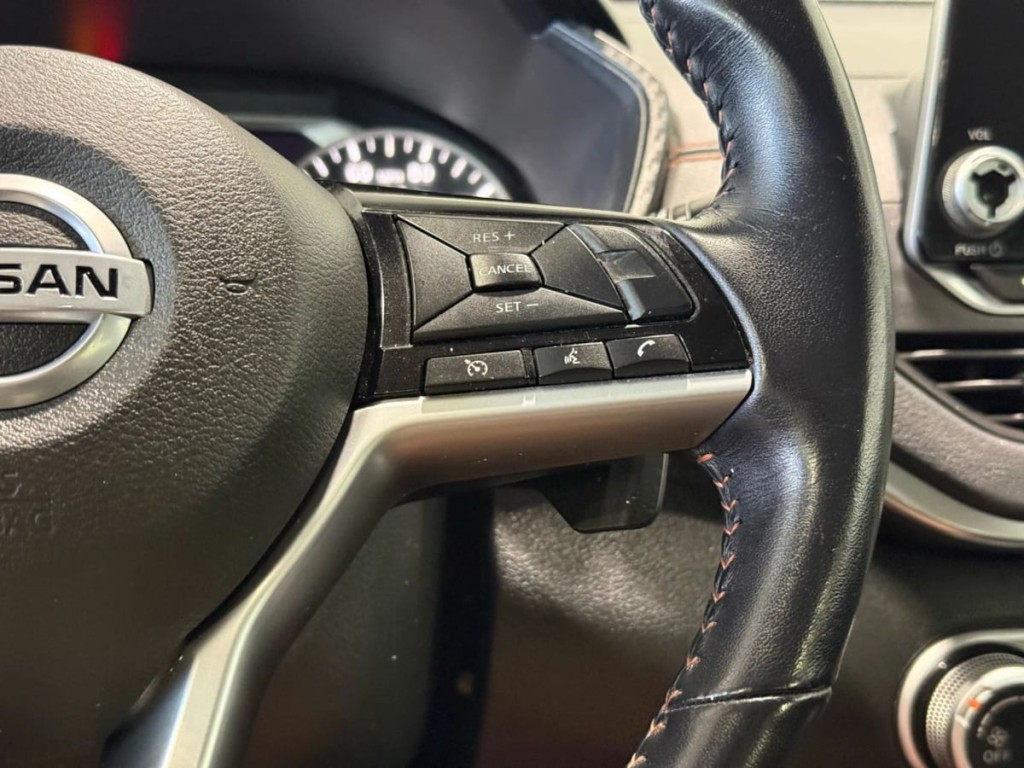 2021 Nissan Altima Image 15