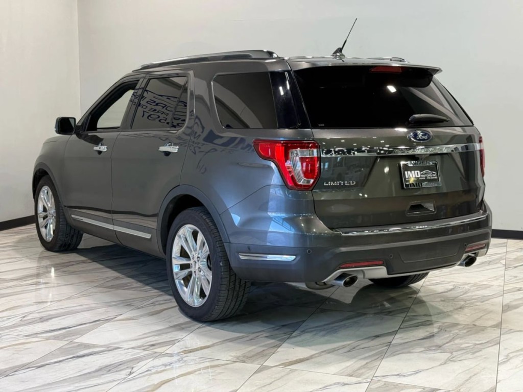2018 Ford Explorer Image 7