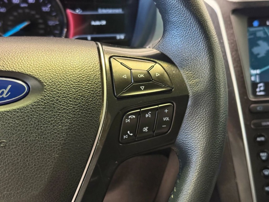 2018 Ford Explorer Image 16