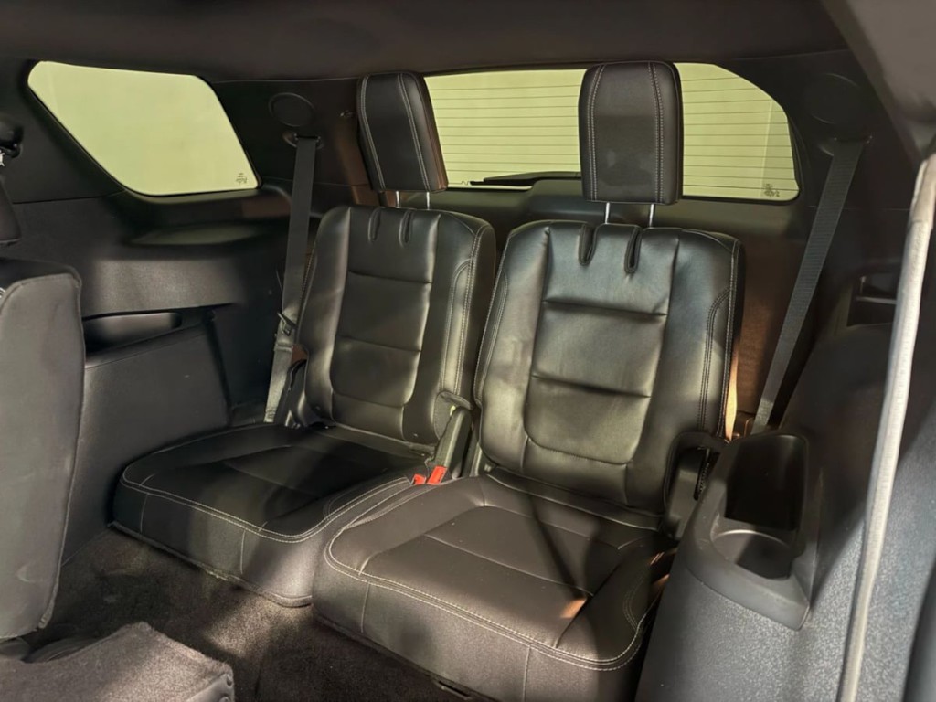 2018 Ford Explorer Image 26