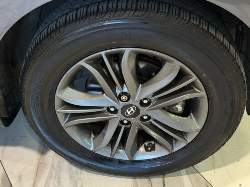 2015 Hyundai Tucson Image 28