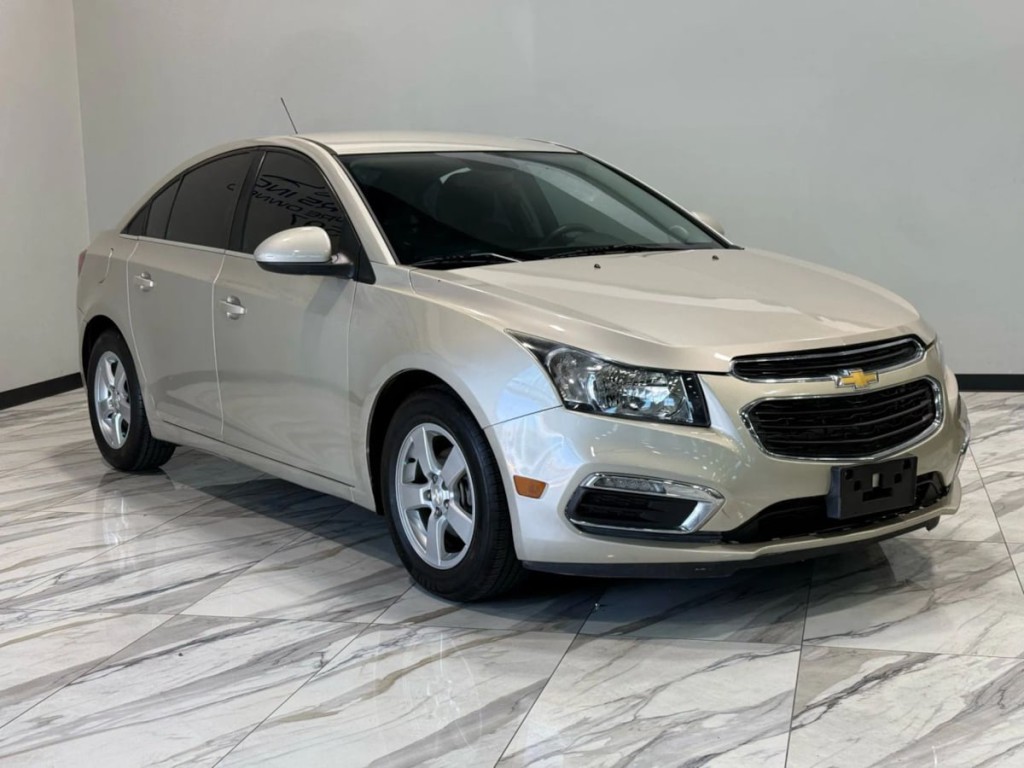 2016 Chevrolet Cruze Image 4