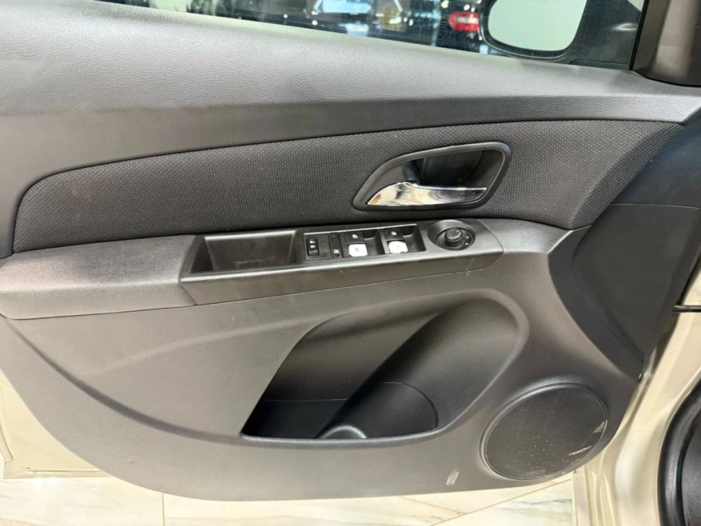 2016 Chevrolet Cruze Image 10