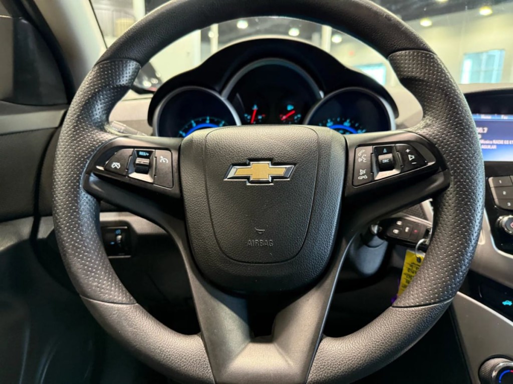 2016 Chevrolet Cruze Image 14