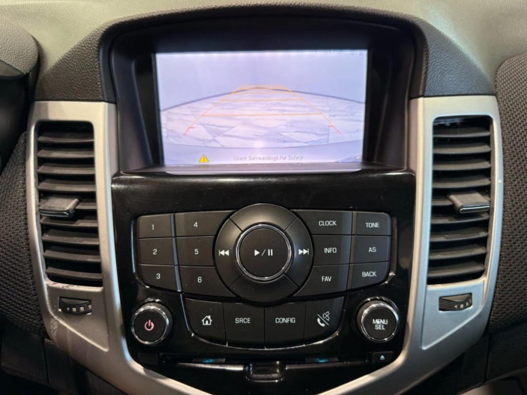 2016 Chevrolet Cruze Image 21