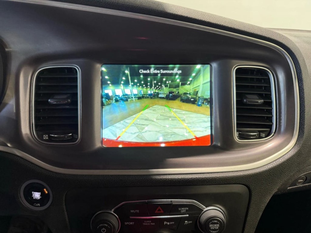 2022 Dodge Charger Image 19