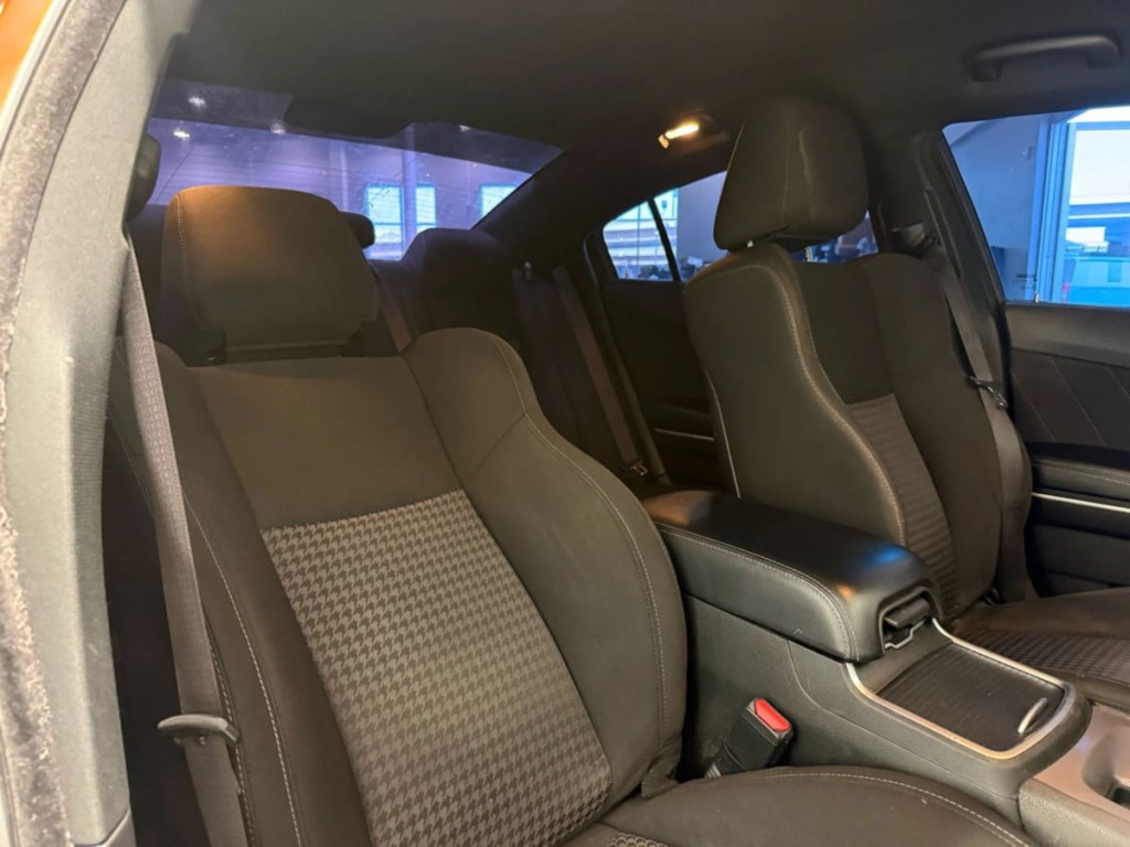 2022 Dodge Charger Image 26