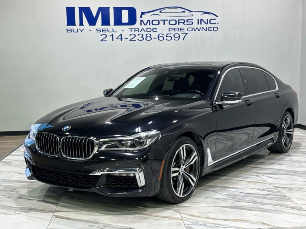 2017 BMW 7 Series Image 1