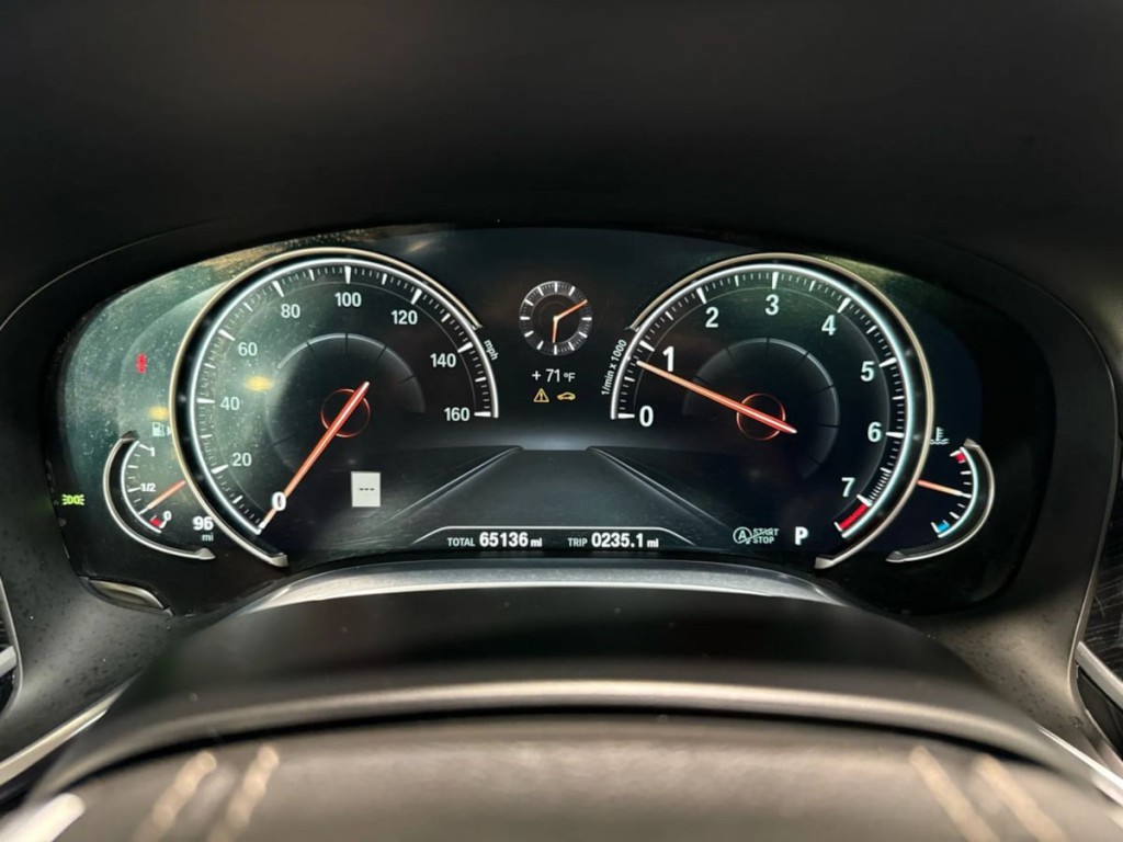 2017 BMW 7 Series Image 18