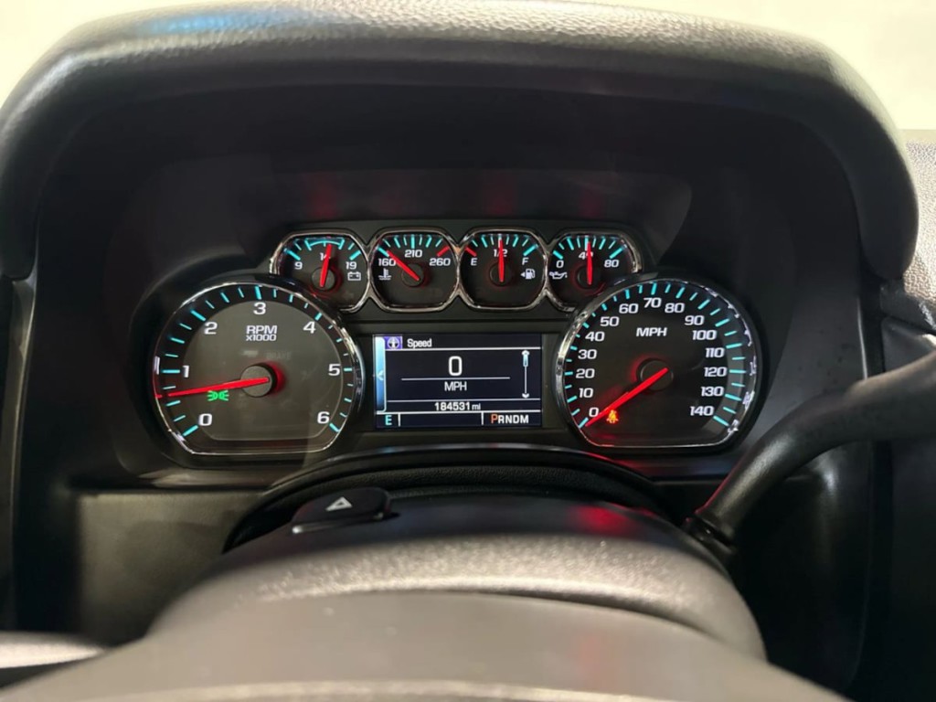 2015 Chevrolet Tahoe Image 17