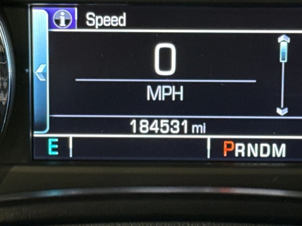 2015 Chevrolet Tahoe Image 18