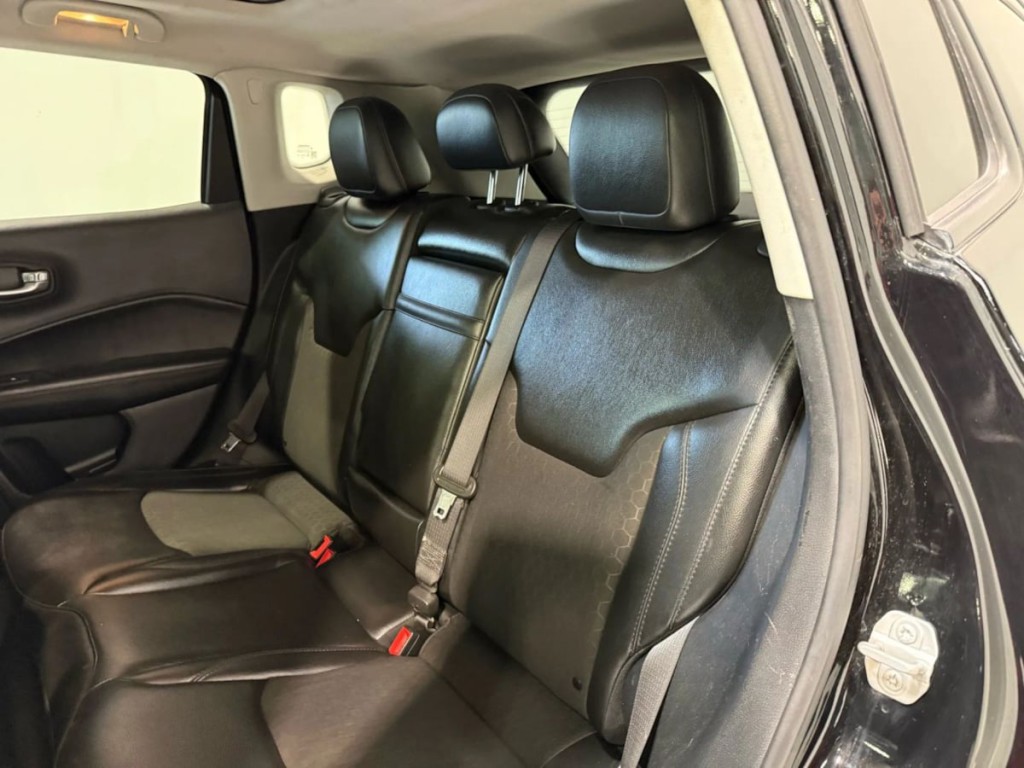 2018 Jeep Compass Image 23